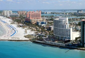 Opal Sands Resort has Balcony rooms