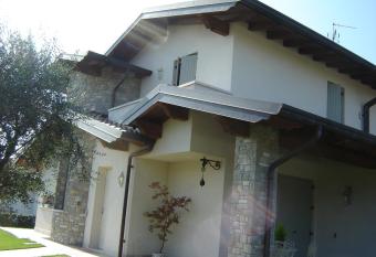 B&B Rosalu - Adults Only allows 18 year olds to book a room