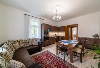 Historic Villa Apartments has Balcony rooms