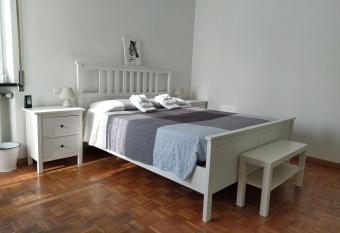 Vigevano loves Milano has Balcony rooms