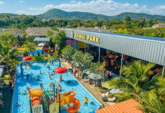 Rawayana West Villas & Kids Park, Formerly Rawai VIP Villas allows 18 year olds to book a room