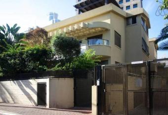 Shelly s Home Boutique Aparments has Balcony rooms