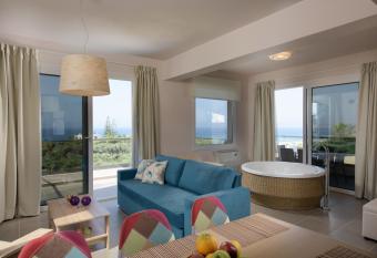 Koukos Villas has rooms with a private hot tub