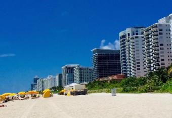 Ocean Front Resort Studio allows 18 year olds to book a room