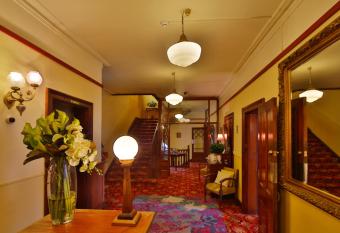 Astor Private Hotel allows 18 year olds to book a room