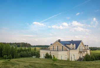 Provansalio dvaras has Balcony rooms