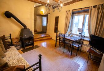 Villa Hortensia has Balcony rooms