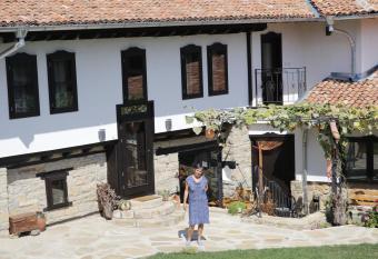 Guest House Epochs since 1871 has Balcony rooms