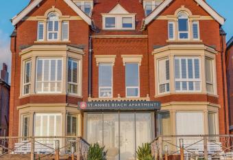 St Annes Beach Apartments allows 18 year olds to book a room