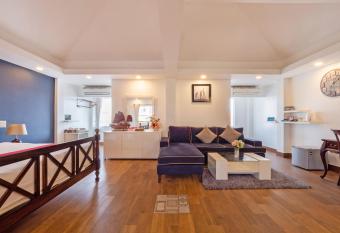 The One Sabai Living Pattaya has Balcony rooms