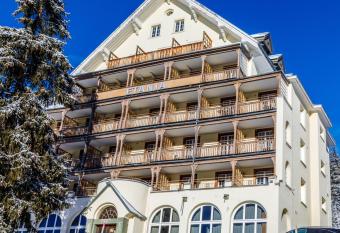 Zentrum Haus Davos has Balcony rooms