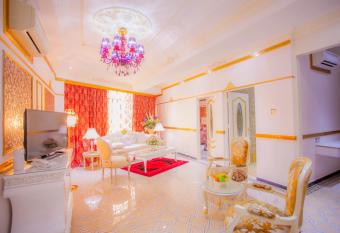 Lace Boutique Hotel has Balcony rooms