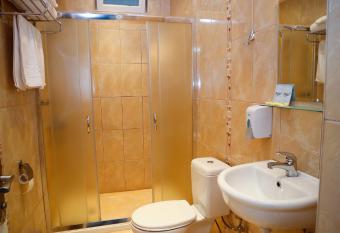 Apart Hotel Central has Balcony rooms