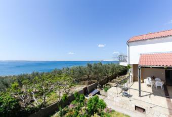 Apartments Antica - Edita has Balcony rooms