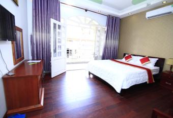 Truong Giang Hotel has Balcony rooms