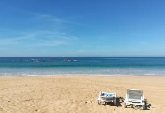 Sunrise Beach Inn allows 18 year olds to book a room