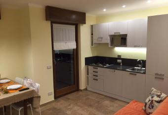 Lo Scoiattolo has Balcony rooms