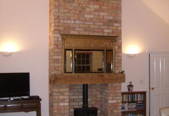 The Hall Farm Bed And Breakfast allows 18 year olds to book a room