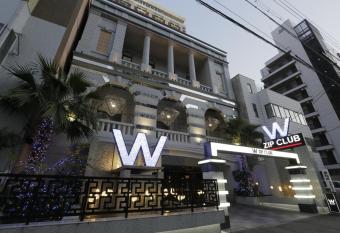 Design Hotel W Zip Club has Smoking rooms