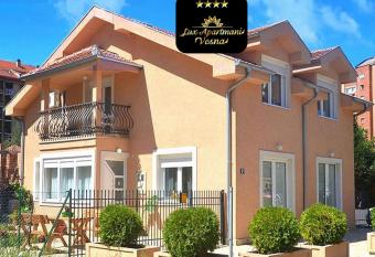 Lux Apartmani Vesna has Balcony rooms