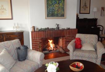 Crans Cozy House allows 18 year olds to book a room