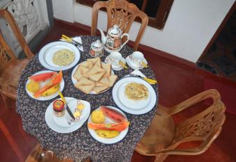 Hansi Villa has Balcony rooms