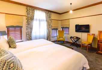 Eendracht Hotel allows 18 year olds to book a room