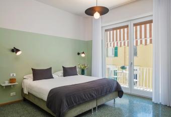 La Casa delle Acciughe Guest House allows 18 year olds to book a room