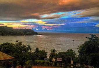 La Terraza Verde allows 18 year olds to book a room