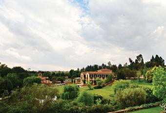Avianto has Balcony rooms