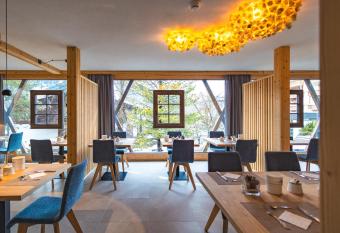 Garni Residence Aln   - Adults Only allows 18 year olds to book a room