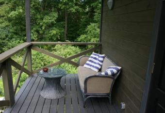 Atp  tas Nami     pie j  ras Saulkrasti has Balcony rooms