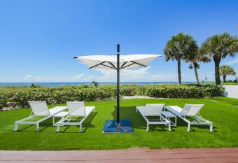 Casey Key Resorts - Beachfront has Balcony rooms