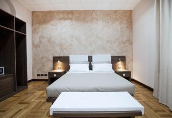 Vittoria Rooms allows 18 year olds to book a room