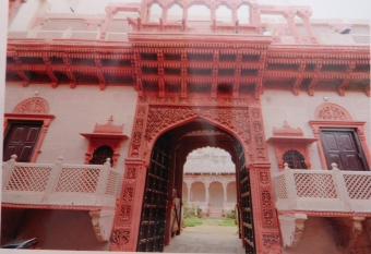 Sadar Haveli Heritage has Balcony rooms