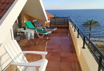 Penthouse Marina Sol has Balcony rooms