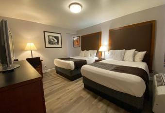 Colonial Motel allows 18 year olds to book a room