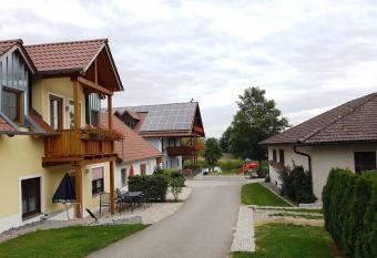 Kollerhof has Balcony rooms