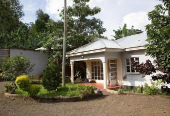 Coffee Farm Guest House has Balcony rooms