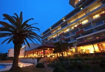 Kamogawa Grand Hotel has Balcony rooms