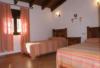 Casas Elena-Conil has Balcony rooms