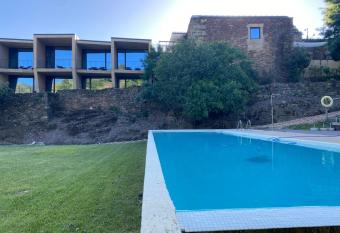 Colmeal Countryside Hotel has Balcony rooms