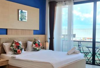 Samed Port View has Balcony rooms