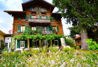 Edelweiss Lodge has Balcony rooms