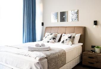 Hotel H  torget allows 18 year olds to book a room