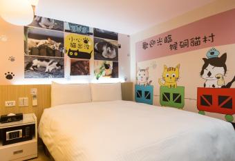 Morwing Hotel - Culture Vogue allows 18 year olds to book a room