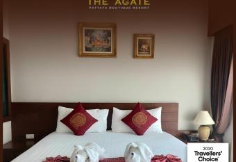 The Agate Pattaya Boutique Resort allows 18 year olds to book a room