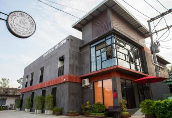 Apartment Khunpa has Balcony rooms