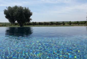 Terras - Agroturismo & Vinhos allows 18 year olds to book a room