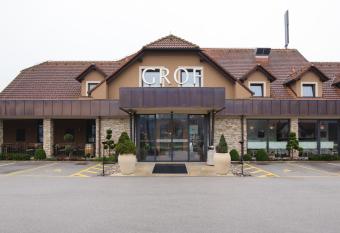 Guesthouse Grof allows 18 year olds to book a room